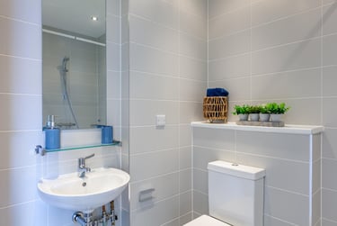 Deluxe Studio at Saltwater Place, Notte Street, The Hoe, Plymouth, PL12RQ - Image 20