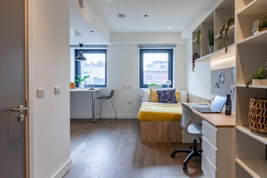 Deluxe Studio at Saltwater Place, Notte Street, The Hoe, Plymouth, PL12RQ - Image 22