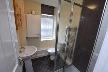 6 bed house, Elmsthorpe Avenue, Lenton, Nottingham, NG72BU - Image 6