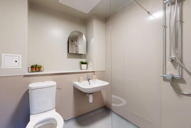 1 bed house, Ashby Road, City Centre, Loughborough, LE113AG - Image 1