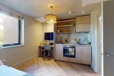 1 bed house, Ashby Road, City Centre, Loughborough, LE113AG - Image 1