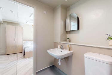 1 bed house, Ashby Road, City Centre, Loughborough, LE113AG - Image 2