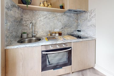 1 bed house, Ashby Road, City Centre, Loughborough, LE113AG - Image 2