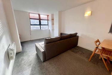 2 bed house, West Street, Devonshire Green, Sheffield, S14DZ - Image 3
