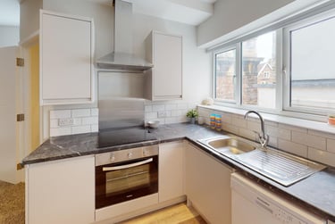 1 bed house, Whiteladies Road, Redland, Bristol, BS82PY - Image 4