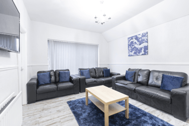 8 bed house, Beverley Road, Newland, Hull, HU67LL - Image 2