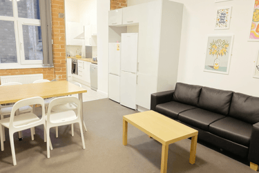 7 bed house, Lower Brown Street, Highfields, Leicester, LE15TH - Image 2