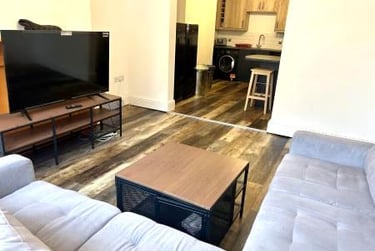 5 bed house, Highfield Street, Highfields, Leicester, LE21AD - Image 5