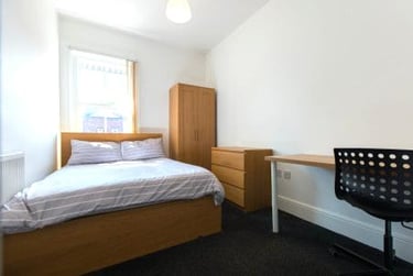 6 bed house, Severn Street, Highfields, Leicester, LE20NN - Image 2