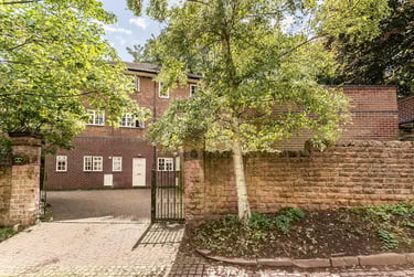 10 bed house, Elm Bank Drive, Carrington, Nottingham, NG35AL - Image 10