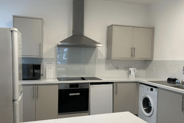 7 bed house, Alfreton Road, Radford, Nottingham, NG73NG - Image 3