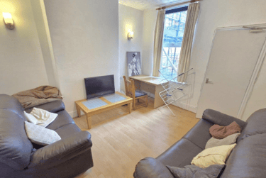 5 bed house, Radford Road, New Basford, Nottingham, NG77NQ - Image 2