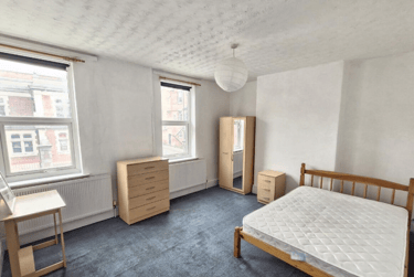 5 bed house, Radford Road, New Basford, Nottingham, NG77NQ - Image 3