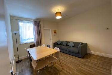 5 bed house, Brailsford Road, Dunkirk, Nottingham, NG72JU - Image 1