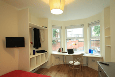 7 bed house, Douglas Road, Radford, Nottingham, NG71NW - Image 4