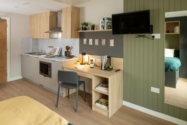 Classic Studio, Standard Floors - Image 3