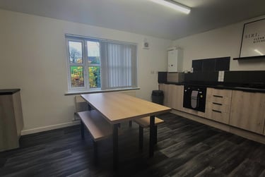 6 bed house, Denison Street, Radford, Nottingham, NG73PH - Image 6