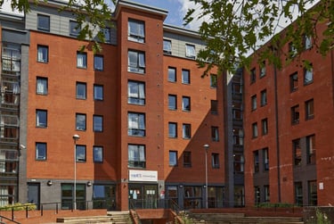 Bronze Ensuite at Central Quay, 33 Alma Street, Kelham Island, Sheffield, S38RA - Image 1