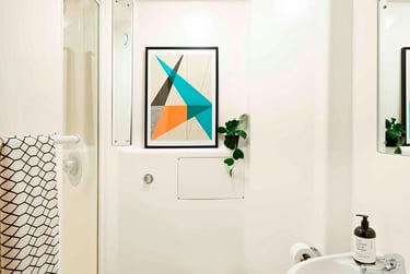 Bronze Ensuite at Central Quay, 33 Alma Street, Kelham Island, Sheffield, S38RA - Image 3