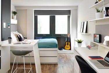 Gilbert Scott Studio - Image 12