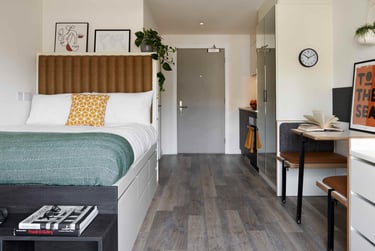 Luckes Studio - Image 15