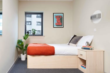 One Bed Apartment at St Thomas Court, 20 Gasking Street, Mutley, Plymouth, PL49AP - Image 5