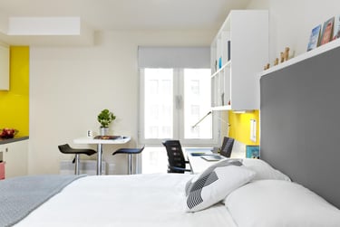 Raven Deluxe Studio - Image 13