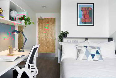 Bronze Ensuite - Image 2