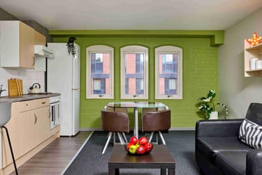 Gold 2 Bed Apartment - Image 10