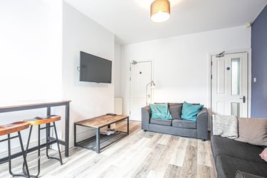 5 bed house, Denham Road, Sharrow, Sheffield, S118NE - Image 1