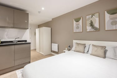 Classic Studio at Sizer Court, Sizer Street, Central, Preston, PR17AW - Image 1