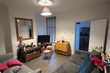 5 bed house, Leopold Street, City Centre, Loughborough, LE115DL - Image 1