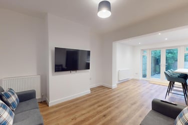 4 bed house, Storer Road, City Centre, Loughborough, LE115EH - Image 3