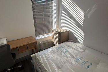 1 bed house, Ashby Road, City Centre, Loughborough, LE113AA - Image 3