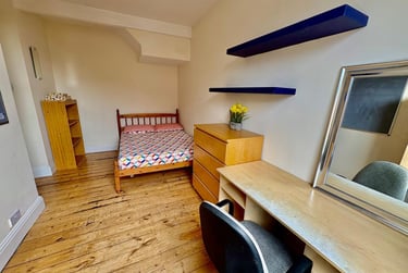 6 bed house, Osmaston Street, Lenton, Nottingham, NG71SD - Image 2