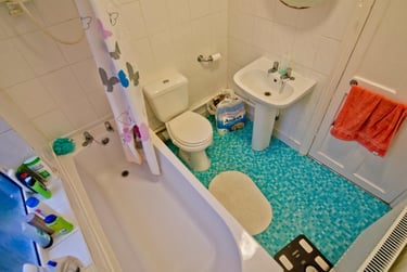 4 bed house, Harrington Drive, Lenton, Nottingham, NG71JH - Image 3