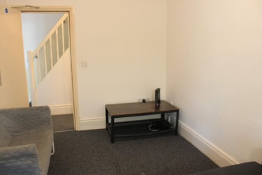 5 bed house, Beeston Road, Dunkirk, Nottingham, NG72JR - Image 7