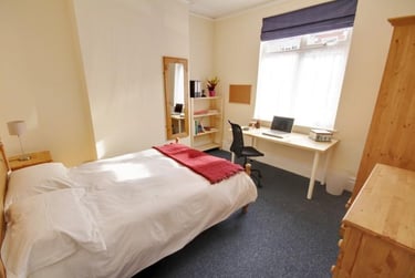 5 bed house, Leopold Street, City Centre, Loughborough, LE115DW - Image 5