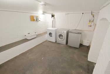 5 bed house, Heathcoat Street, City Centre, Loughborough, LE113BW - Image 10