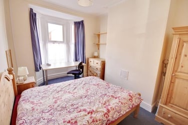 5 bed house, Leopold Street, City Centre, Loughborough, LE115DL - Image 3