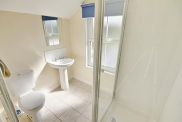 5 bed house, Leopold Street, City Centre, Loughborough, LE115DL - Image 9