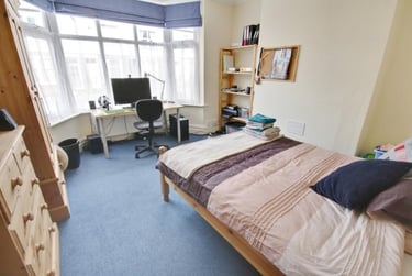 6 bed house, Burleigh Road, City Centre, Loughborough, LE113BA - Image 5