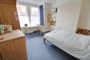 6 bed house, William Street, City Centre, Loughborough, LE113BX - Image 5