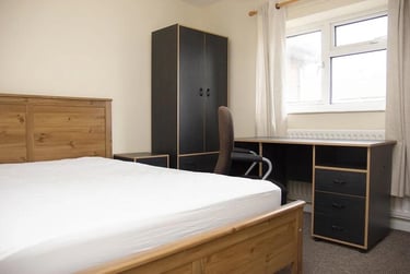 5 bed house, Sharpley Road, City Centre, Loughborough, LE114PW - Image 5