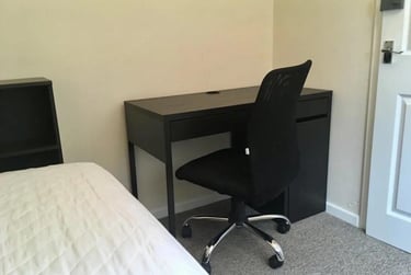 4 bed house, New Ashby Road, City Centre, Loughborough, LE114EX - Image 7