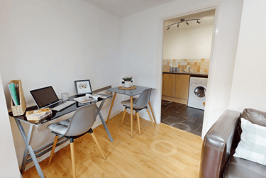 1 bed house, Market Street, City Centre, Loughborough, LE113ER - Image 5