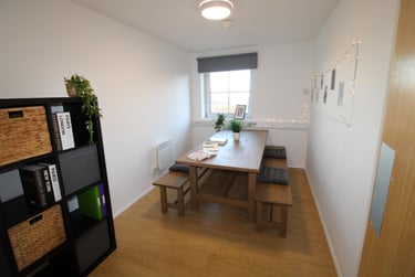 Non Ensuite- Gold (8 Bed) - Image 7