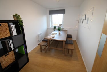 Non Ensuite- Gold (8 Bed) - Image 8