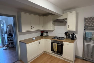 6 bed house, Forsythia Gardens, Lenton, Nottingham, NG72LW - Image 2