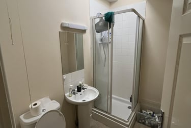 1 bed house, Market Street, City Centre, Loughborough, LE113ER - Image 6